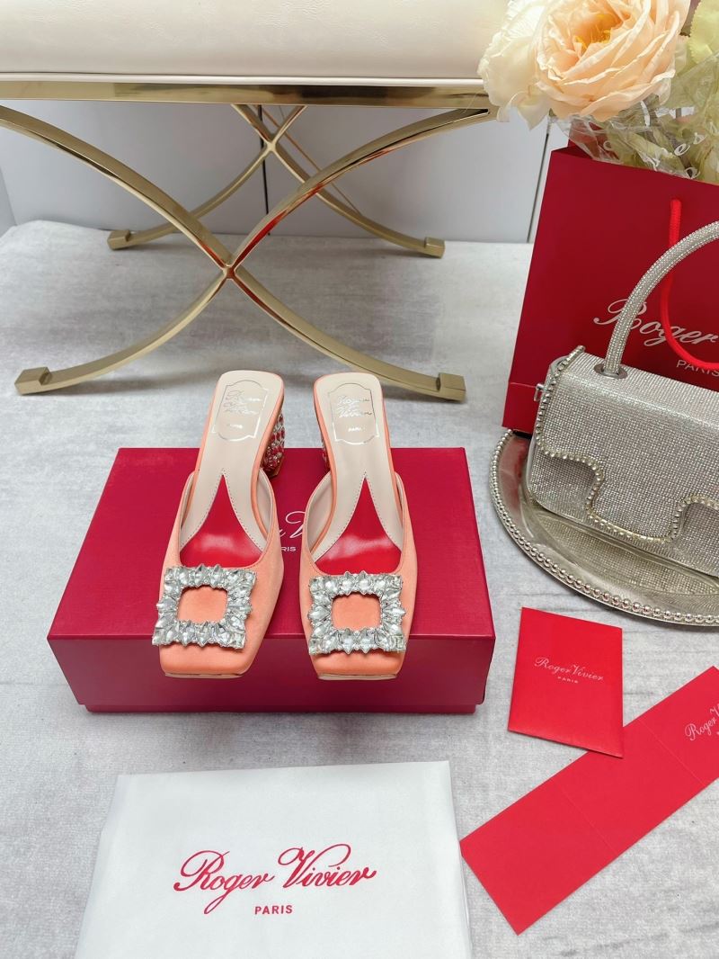 Roger Vivier flat shoes